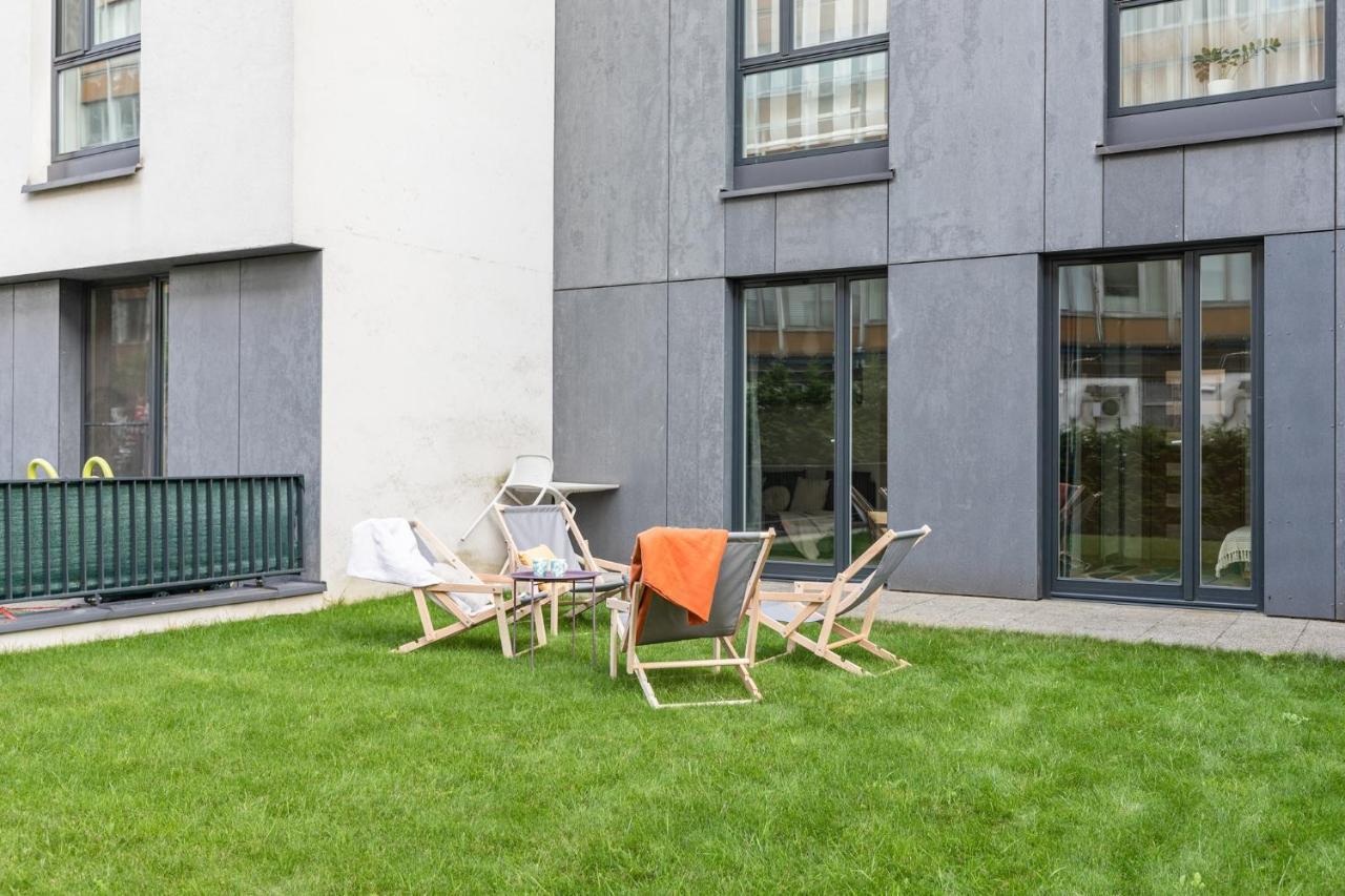 Apartament Super Bobrowiecka 11 *